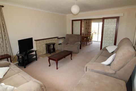 3 bedroom detached house to rent, School Lane, Milton, Abingdon