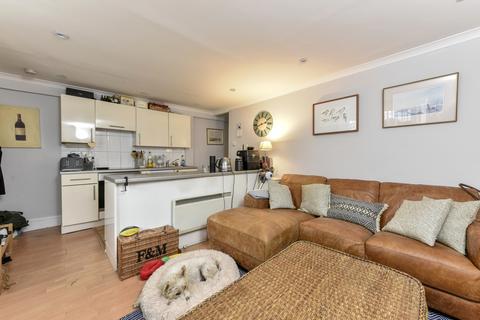 1 bedroom apartment to rent, Mallinson Road, SW11