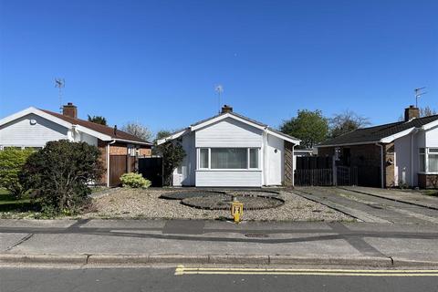 3 bedroom detached bungalow for sale, Ranworth Avenue, Lowestoft, NR33