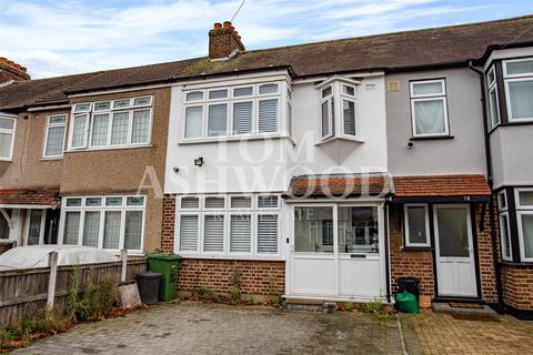 3 bedroom terraced house for sale, Beechfield Gardens, Romford, RM7