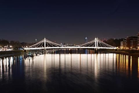 Houseboat for sale, Cadogan Pier, Chelsea, SW3