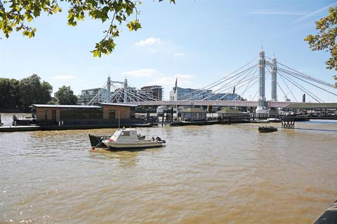 Houseboat for sale, Cadogan Pier, Chelsea, SW3