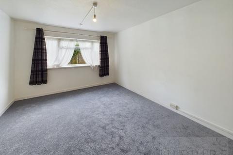 2 bedroom apartment to rent, London Road, Crawley RH10