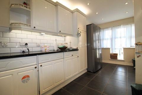 4 bedroom townhouse to rent, Hemel Hempstead HP3