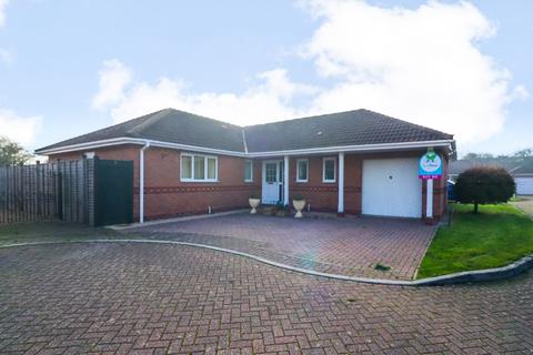 3 bedroom detached bungalow for sale, Tracey Close, Bridgwater TA7