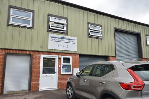 Industrial park to rent, Shoreham Road, Henfield BN5