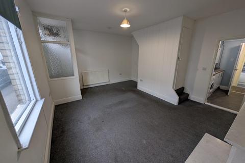 2 bedroom terraced house to rent, North Road West , Wingate, County Durham, TS28 5AP