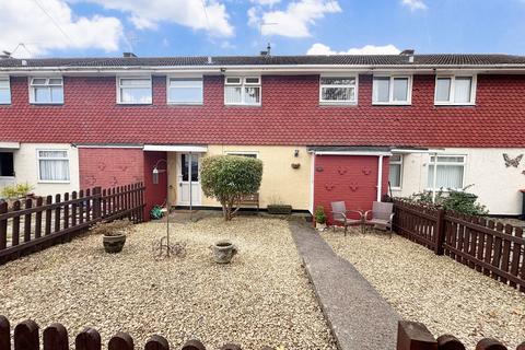 3 bedroom terraced house for sale, Maple Close, Llanmartin, NP18