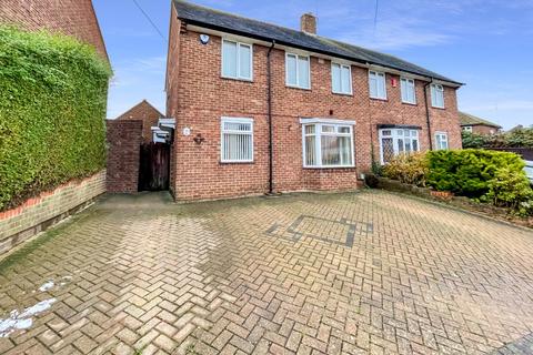 3 bedroom semi-detached house for sale, Taunton Avenue, Luton, Bedfordshire, LU2 0LL