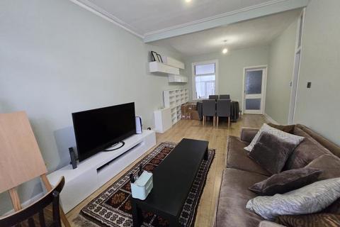 undefined, Cheddington Road, Edmonton, N18