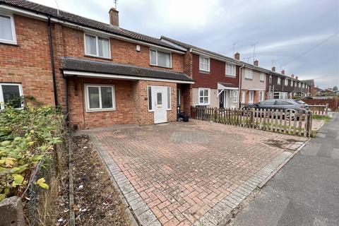 3 bedroom terraced house to rent, Raleigh Avenue, Swindon SN3