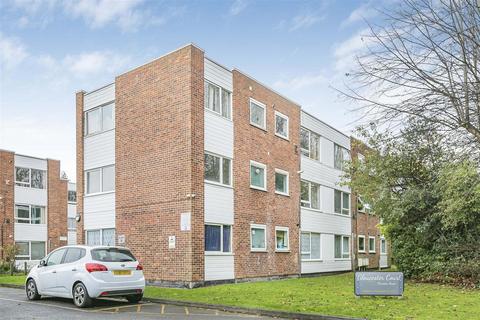 2 bedroom apartment for sale, Overton Road, Sutton