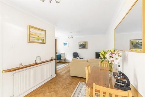 2 bedroom apartment for sale, Overton Road, Sutton