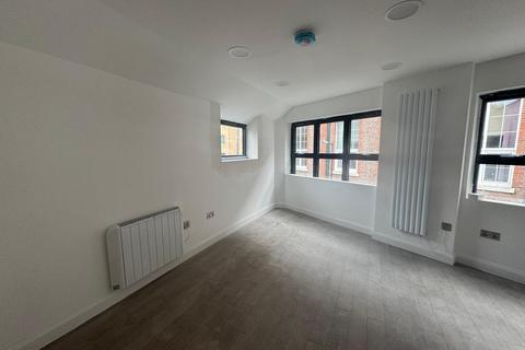 Block of apartments to rent, 4 Dunstable Place, Luton LU1