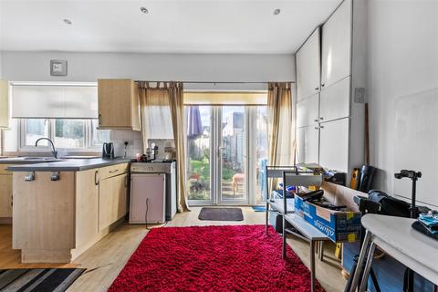 3 bedroom end of terrace house for sale, Cumberland Road, LONDON