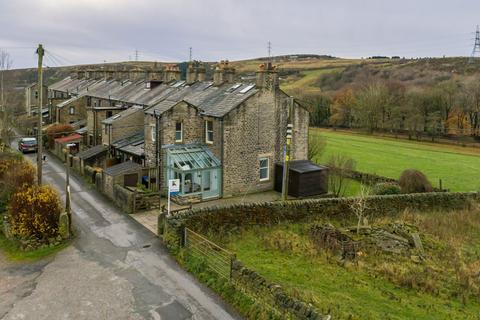 3 bedroom end of terrace house for sale, West View, Delph, Saddleworth