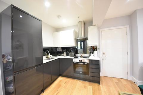 1 bedroom apartment for sale, Treadaway Hill, Loudwater, High Wycombe, Buckinghamshire, HP10