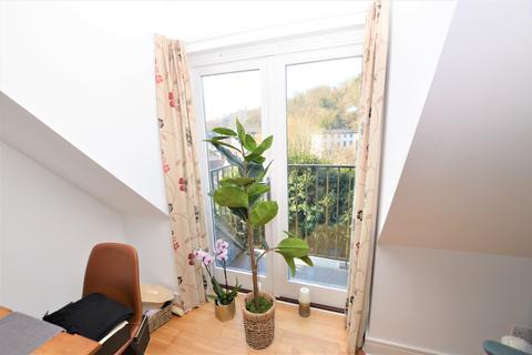 2 bedroom apartment to rent, Chester House, Station Road, Godalming, Surrey, GU7