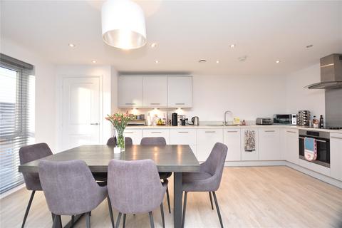 2 bedroom apartment for sale, Barrington Way, Leeds, West Yorkshire