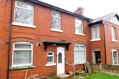 3 bedroom terraced house to rent, Avondale Avenue, Bury