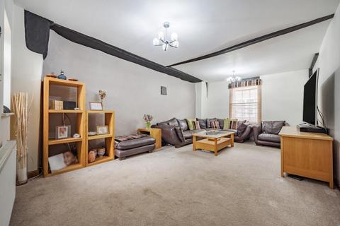 4 bedroom flat for sale, Banbury,  Oxfordshire,  OX16