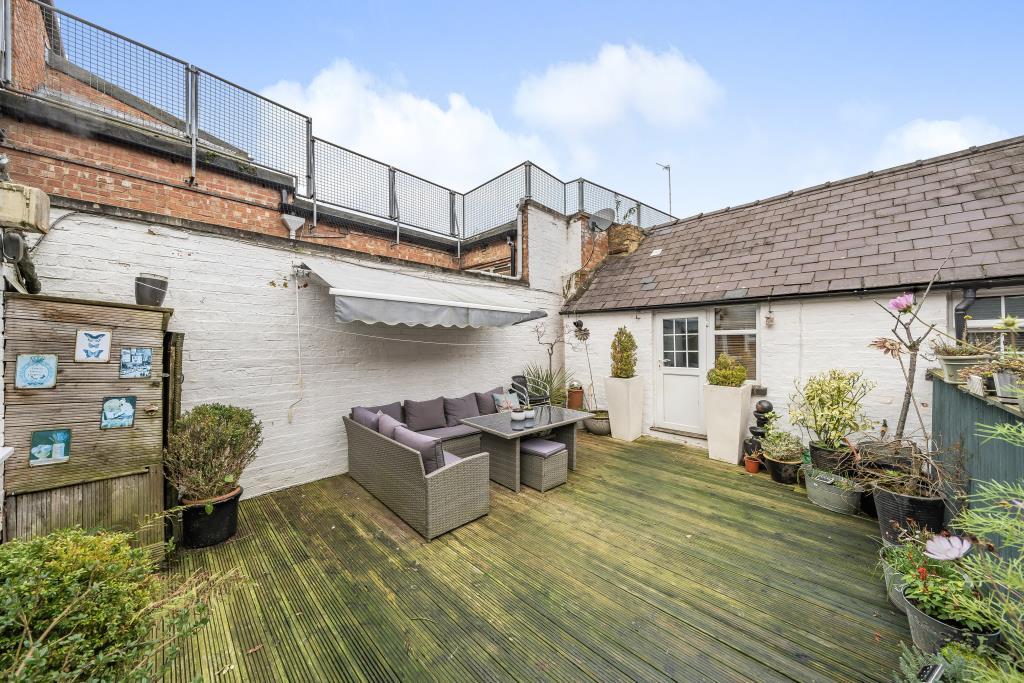 Courtyard leading to both residence