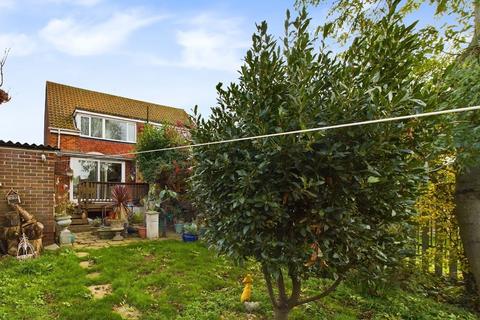 3 bedroom semi-detached house for sale, Ramsgate Road, Margate, CT9