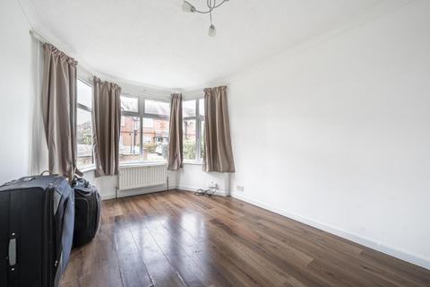 4 bedroom semi-detached house to rent, Stanmore,  Harrow,  HA7