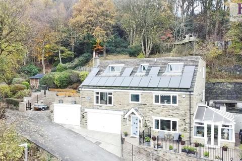 4 bedroom detached house for sale, Hough, Northowram, Halifax