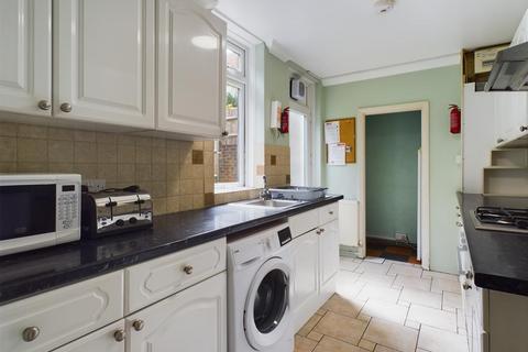 5 bedroom terraced house to rent, The Highway, Brighton, East Sussex