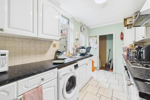 5 bedroom terraced house to rent, The Highway, Brighton, East Sussex