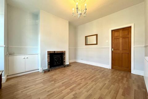 2 bedroom terraced house to rent, Harley Road, Sale