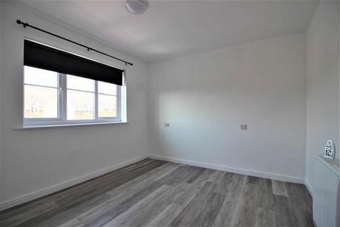 1 bedroom flat for sale, Trinity Road, Edwinstowe, Mansfield, Nottinghamshire, NG21 9RW