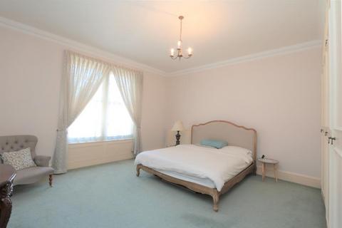 1 bedroom apartment to rent, 104a Ditton Road, Surbiton KT6