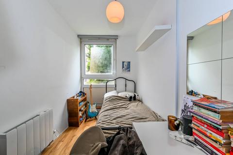 3 bedroom flat for sale, Stanhope Street, Euston, London, NW1