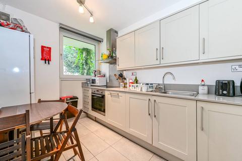 3 bedroom flat for sale, Stanhope Street, Euston, London, NW1