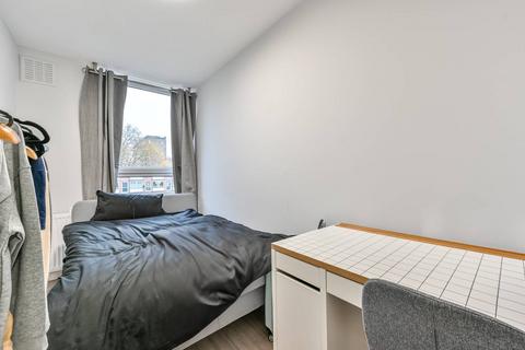 3 bedroom flat for sale, Clarence Gardens, Euston, London, NW1