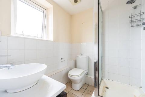 2 bedroom maisonette to rent, Arnhem Wharf, Isle Of Dogs, London, E14