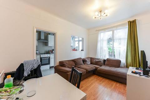 4 bedroom house to rent, Ashvale Road, Tooting, London, SW17