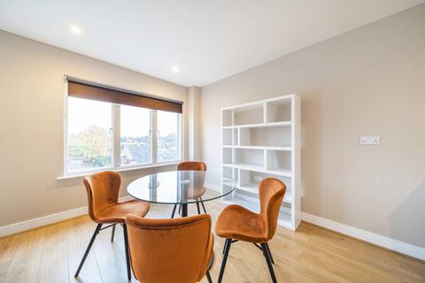 2 bedroom flat for sale, Cube Apartments, Chatham Road, Between the Commons, London, SW11