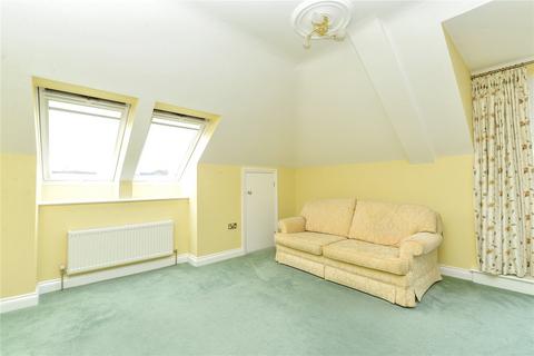 2 bedroom penthouse for sale, Cheridah Court, Spencer Road, New Milton, Hampshire, BH25