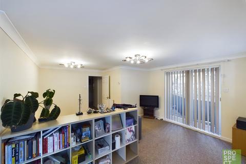 2 bedroom apartment for sale, Grantley Heights, Kennet Side, Reading, Berkshire, RG1