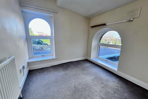 3 bedroom terraced house for sale, Knowl Bank, Huddersfield HD7