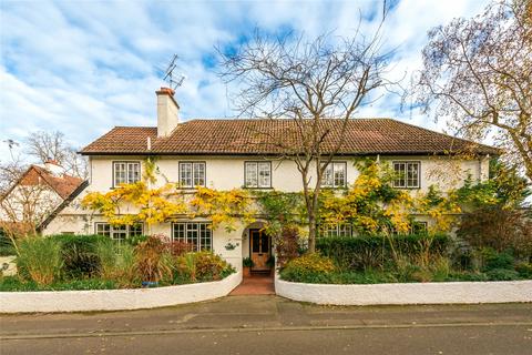 4 bedroom detached house for sale, Barrington Road, Letchworth Garden City, Hertfordshire, SG6