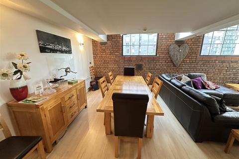 3 bedroom apartment for sale, Sorting Office, Mirabel Street, Manchester