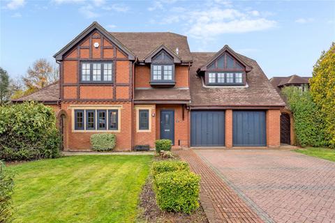 4 bedroom detached house for sale, Deer Park Walk, Chesham, Buckinghamshire, HP5