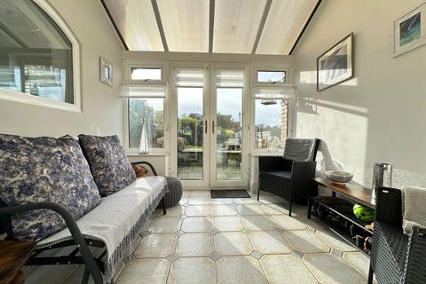 67 Apethorn Lane, Hyde, SK14 5DL