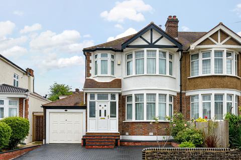 3 bedroom semi-detached house for sale, Winchmore Hill Road, London N21