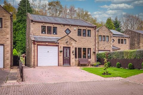 4 bedroom detached house for sale, Bairstow Court, Sowerby Bridge