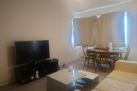 1 bedroom flat to rent, Heron House, Baileys Field, Ashford, Kent, TN23 4XE